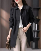 Dames trenchcoat met knoopsluiting en korte mouwen 4