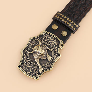 Gedurfd | Stijlvolle lederen riem met gouden details