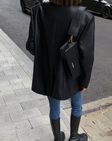 Oversized imitatieleren blazer voor dames met revers 1