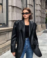 Oversized imitatieleren blazer voor dames met revers 6