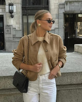 Suède jack met knoopjes voor dames 1