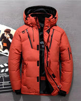 Waterafstotende geïsoleerde winterjas met capuchon 0