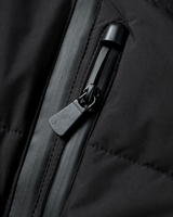 Zwarte gewatteerde jas met riem voor dames 2