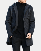 Zwarte winterjas met capuchon voor heren en voorzak 1