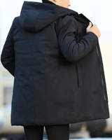 Zwarte winterjas met capuchon voor heren en voorzak 2